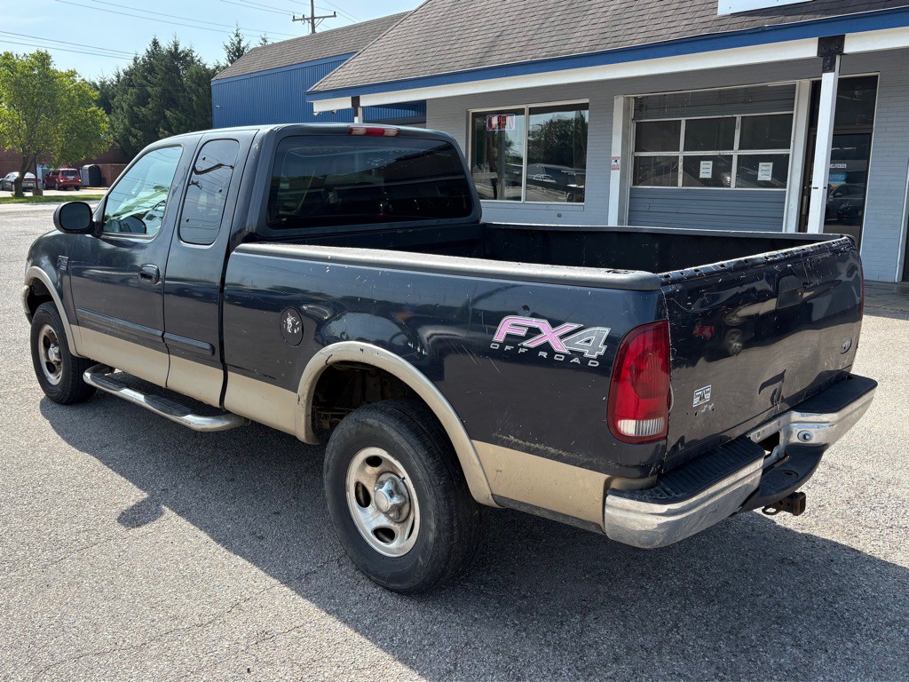 2000 Ford F-150 Image 8