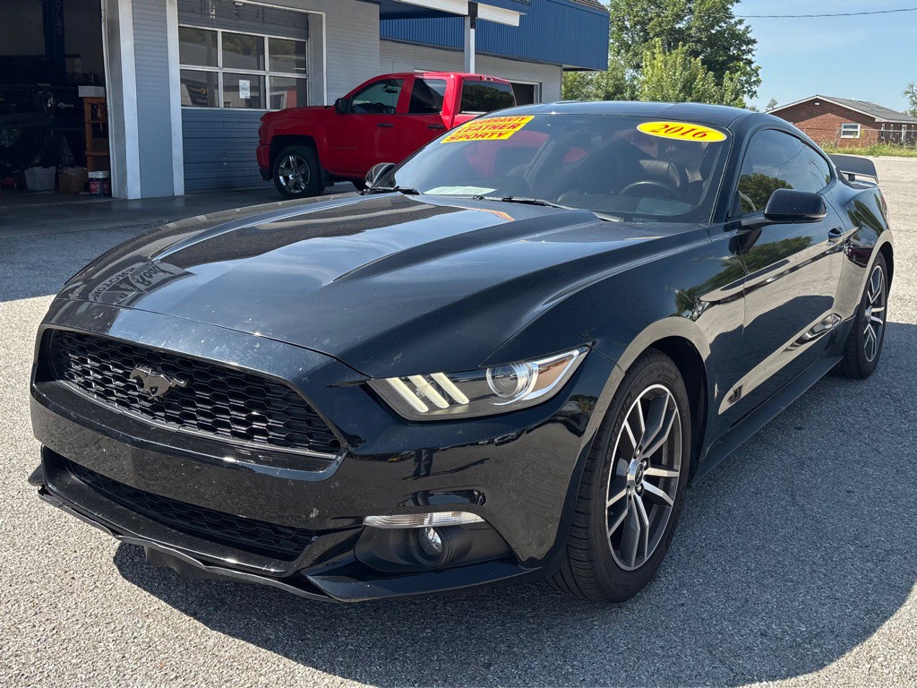 2016 Ford Mustang Image 3