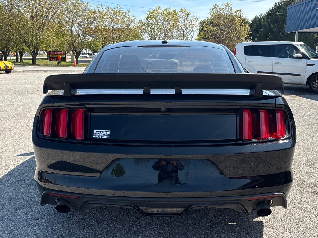 2016 Ford Mustang Image 7