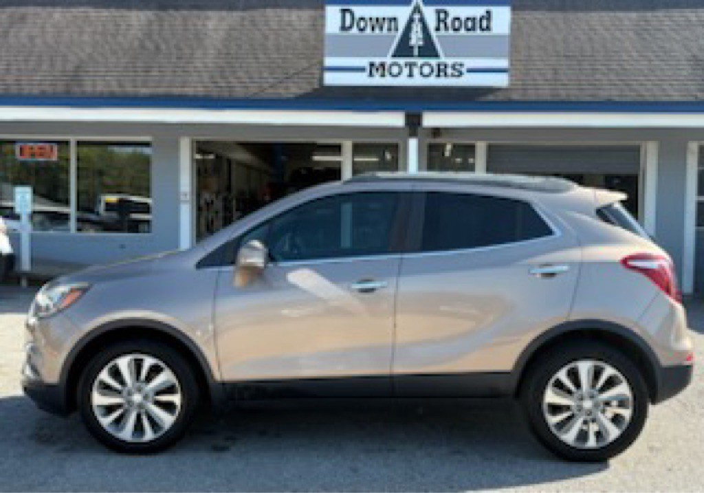 2018 Buick Enclave Image 2