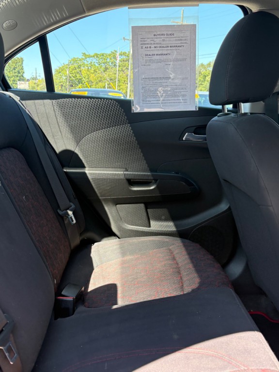 2020 Chevrolet Sonic Image 12