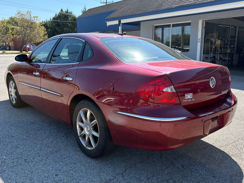 2007 Buick Lacrosse Image 8