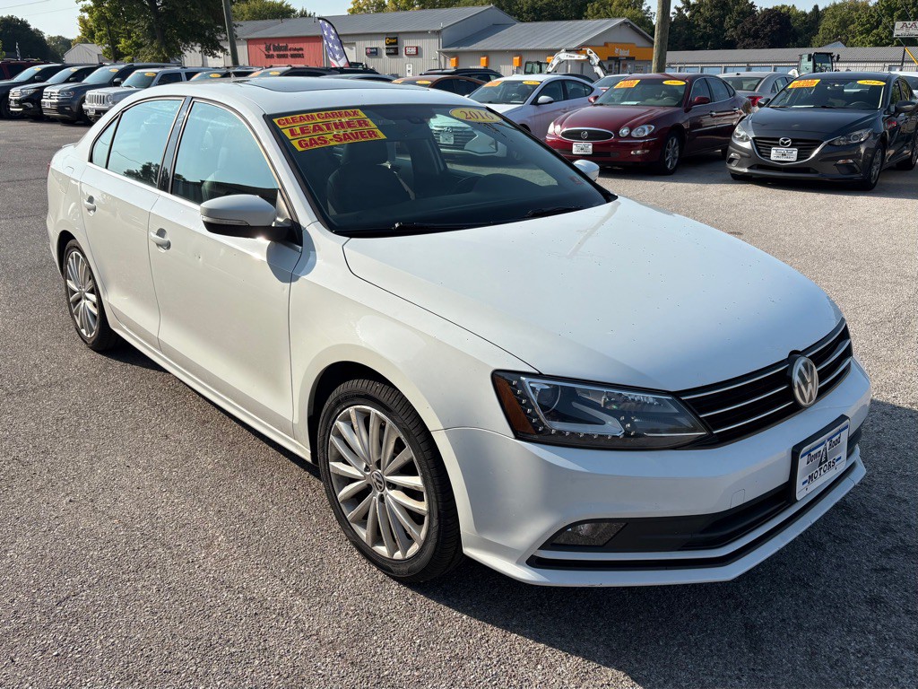 2016 Volkswagen Jetta Image 1
