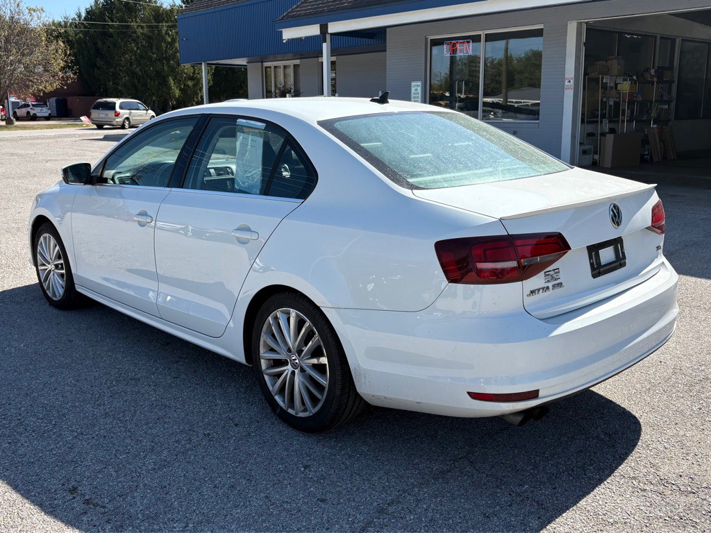 2016 Volkswagen Jetta Image 8