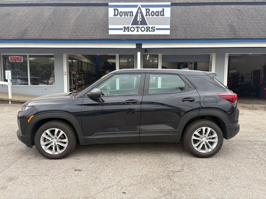 2021 Chevrolet Trailblazer Image 2
