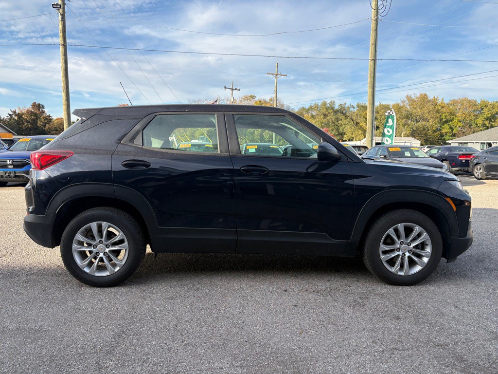 2021 Chevrolet Trailblazer Image 3