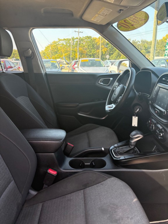 2020 Kia Soul Image 13