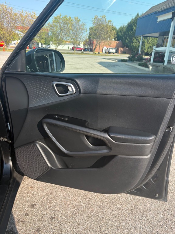 2020 Kia Soul Image 14