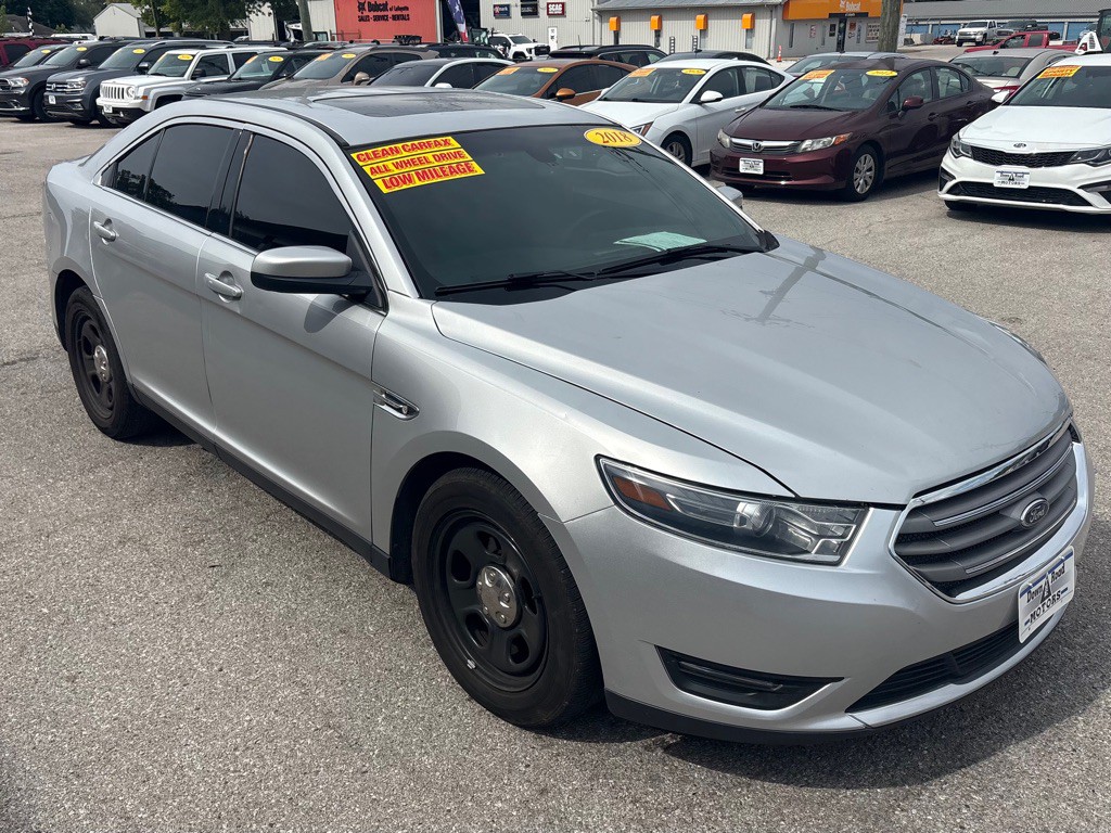 2018 Ford Taurus Image 1