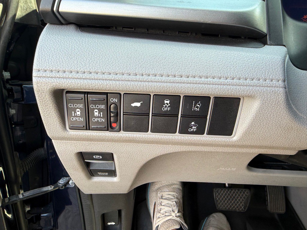 2018 Honda Odyssey Image 31