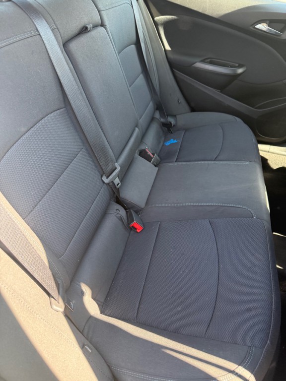 2018 Chevrolet Cruze Image 9
