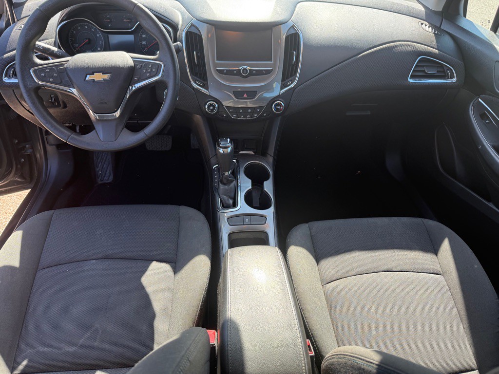 2018 Chevrolet Cruze Image 21