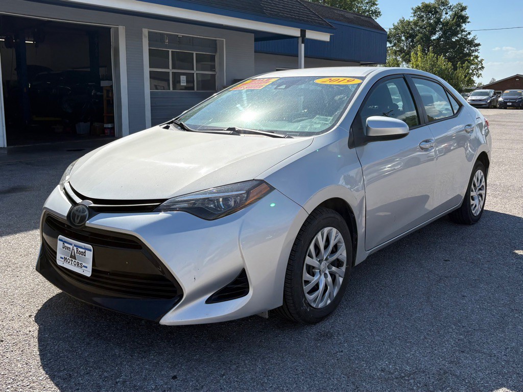 2019 Toyota Corolla Image 3