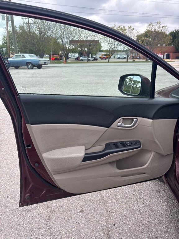 2012 Honda Civic Image 10