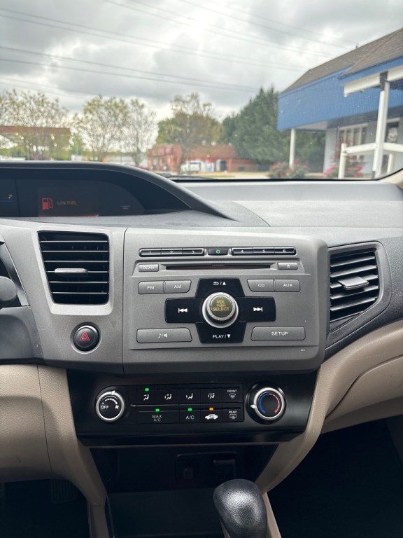 2012 Honda Civic Image 16