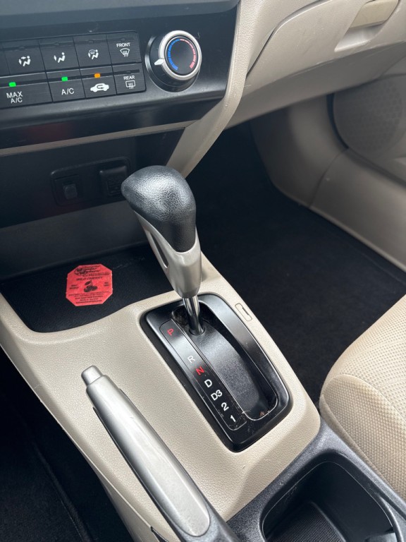2012 Honda Civic Image 19