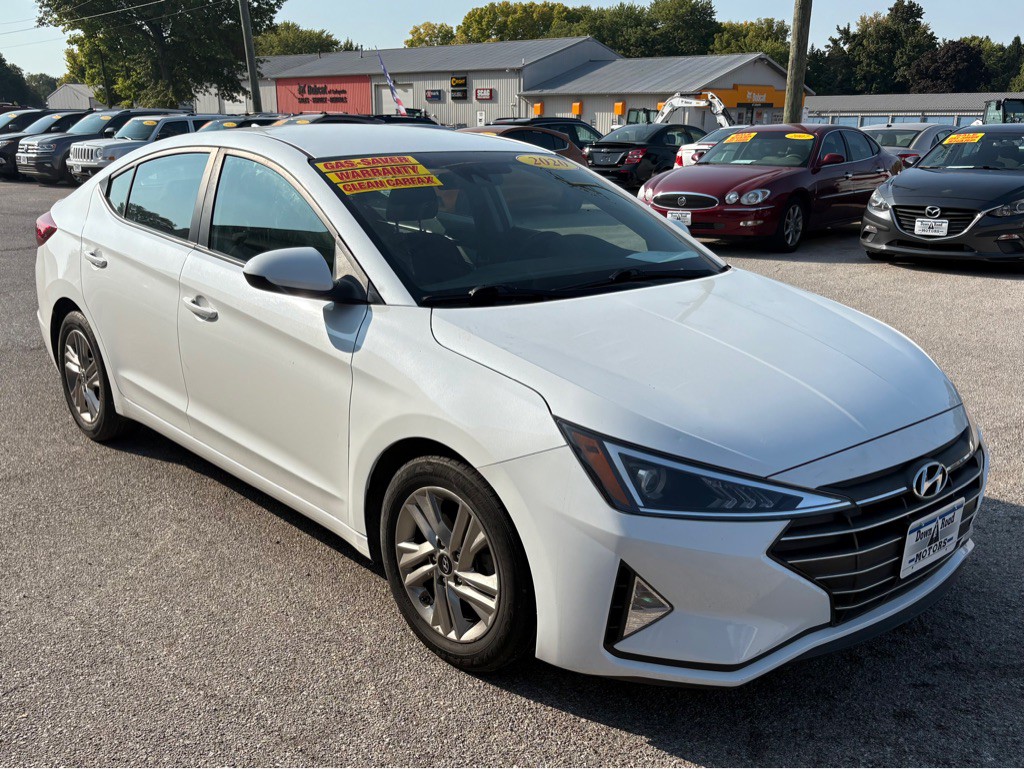 2020 Hyundai Elantra Image 1