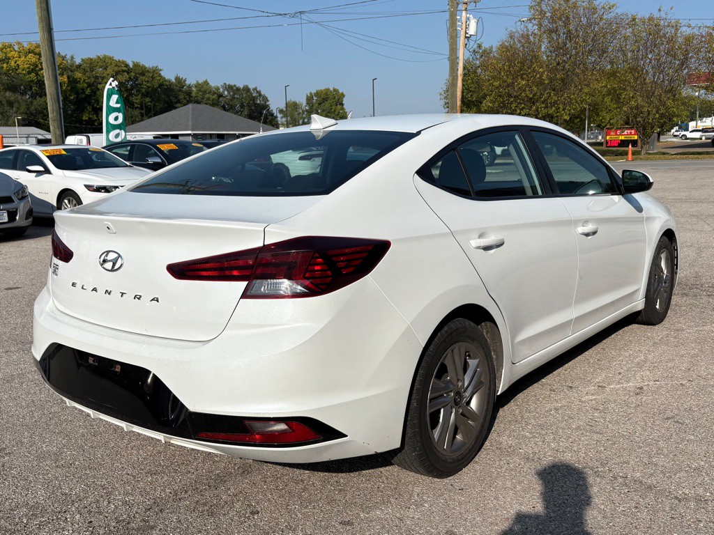 2020 Hyundai Elantra Image 6