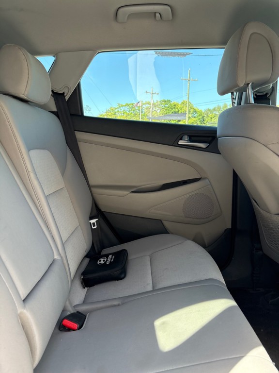 2017 Hyundai Tucson Image 12