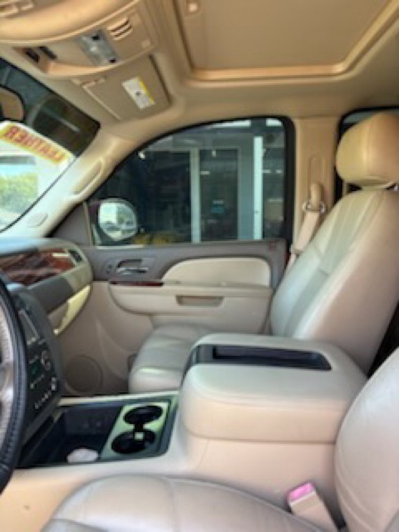 2014 GMC Yukon Image 10