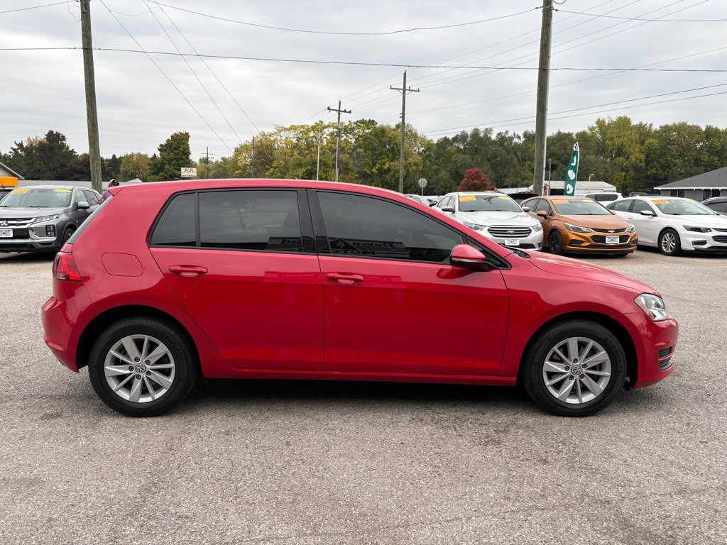 2017 Volkswagen Golf Image 4