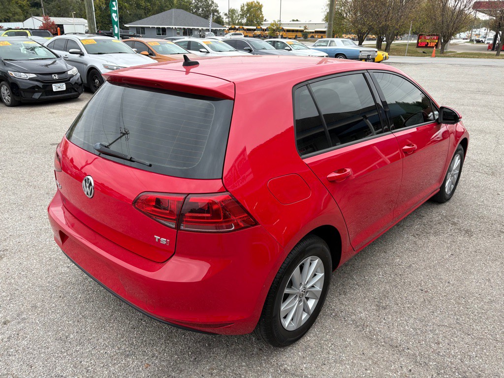 2017 Volkswagen Golf Image 6
