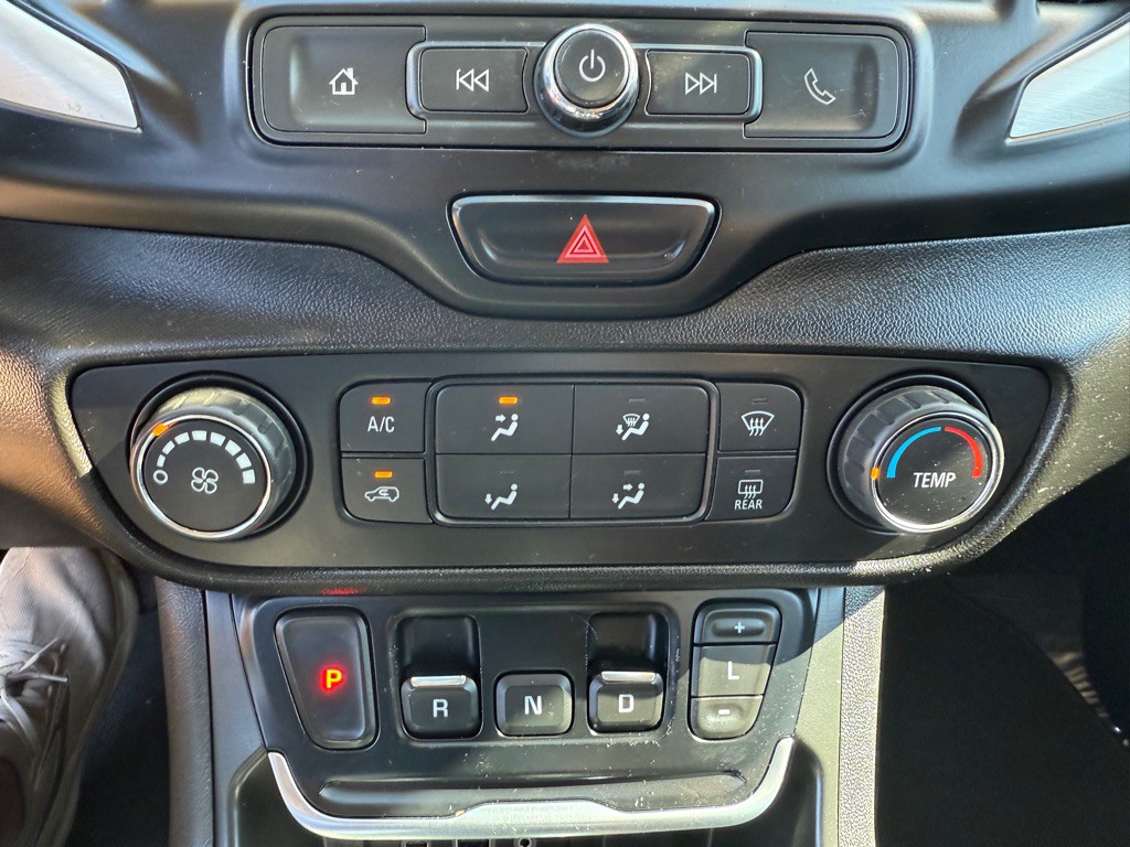 2018 GMC Terrain Image 16