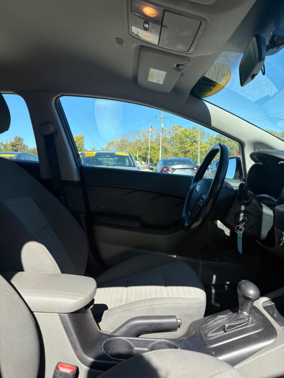 2015 Kia Forte Image 13