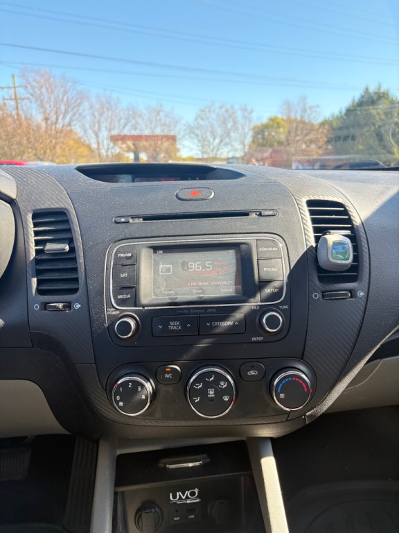 2015 Kia Forte Image 16