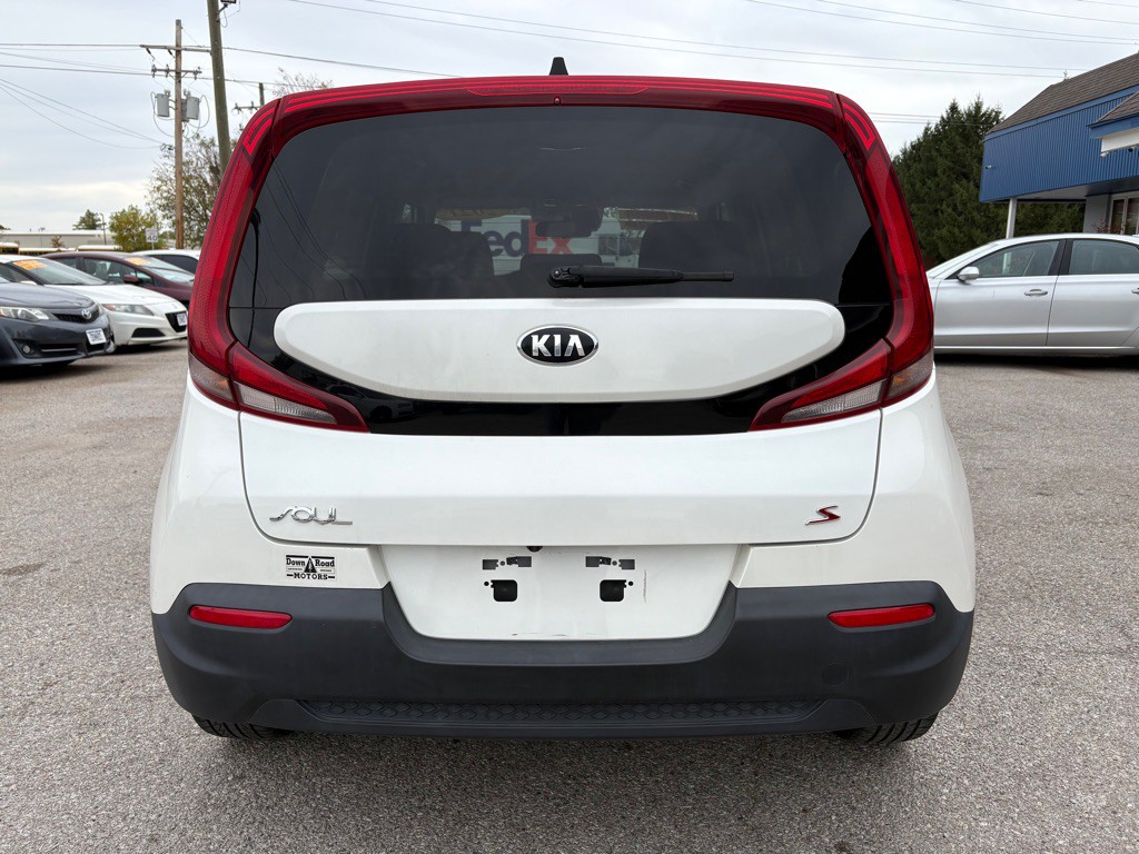 2021 Kia Soul Image 7