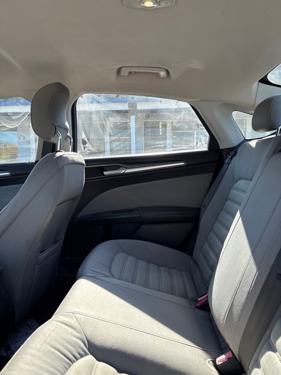 2014 Ford Fusion Image 9