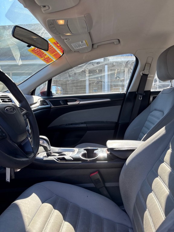 2014 Ford Fusion Image 11