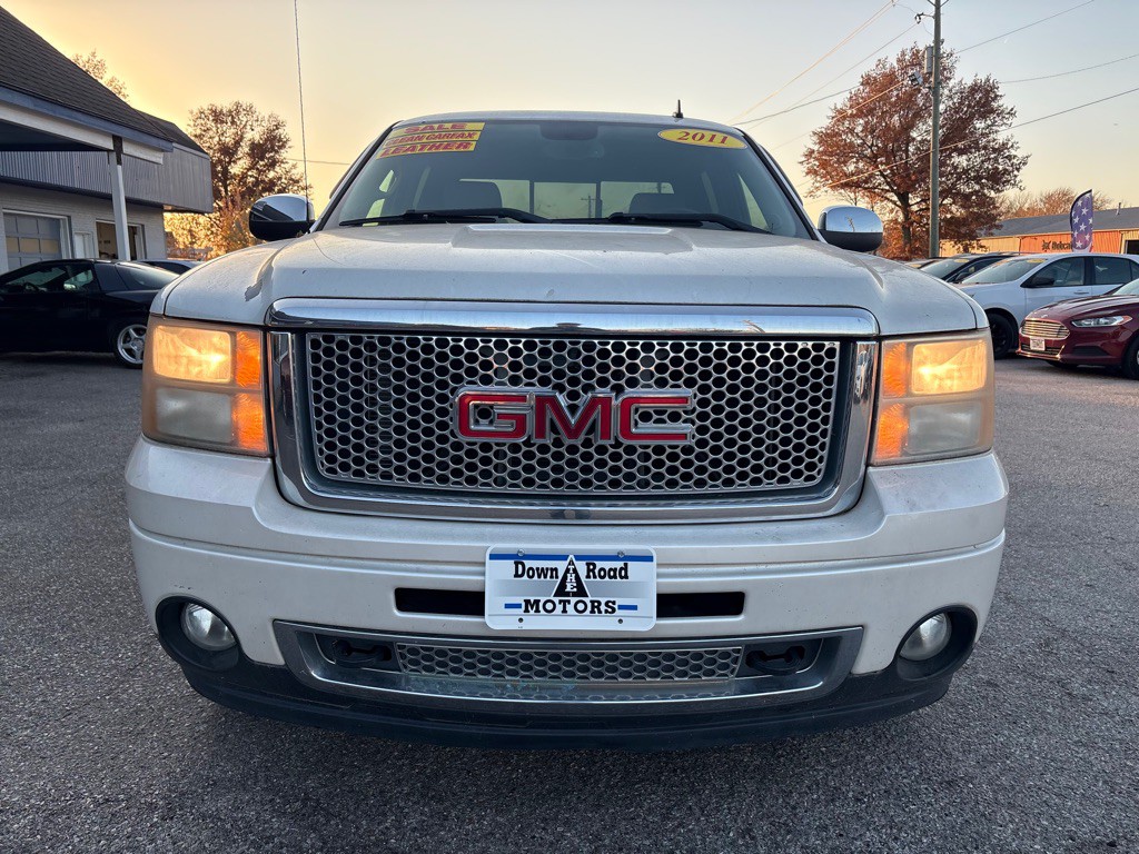 2011 GMC Sierra 1500 Image 4