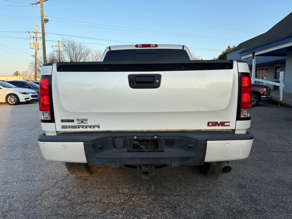 2011 GMC Sierra 1500 Image 7