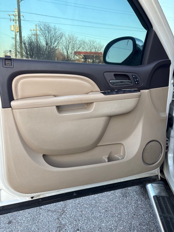 2011 GMC Sierra 1500 Image 11