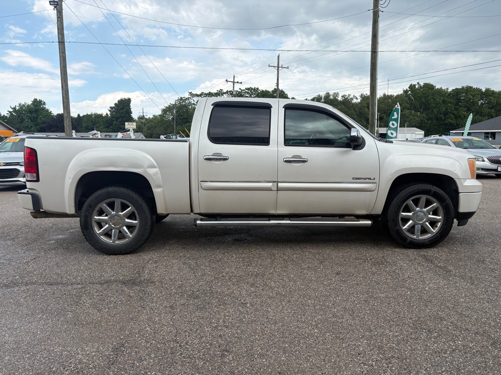 2011 GMC Sierra 1500 Image 3