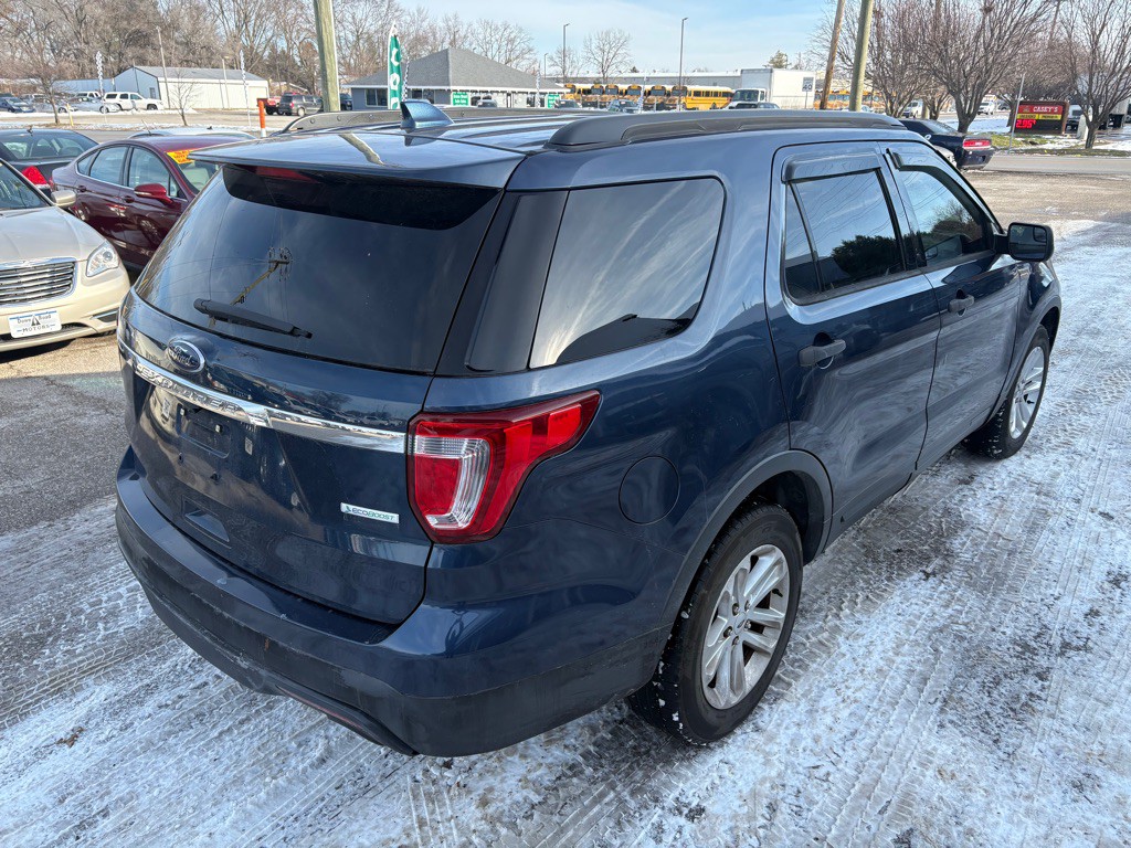 2016 Ford Explorer Image 6