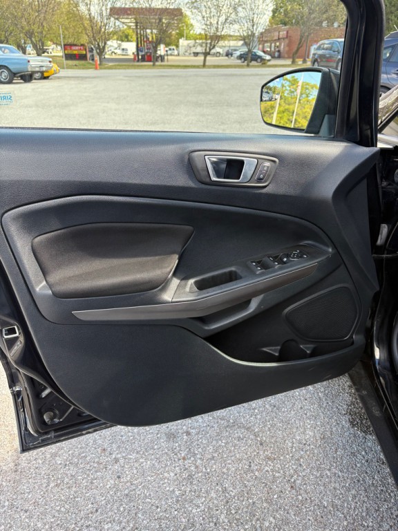 2019 Ford Econoline Image 10