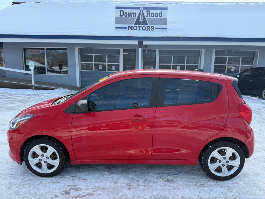 2021 Chevrolet Spark Image 2