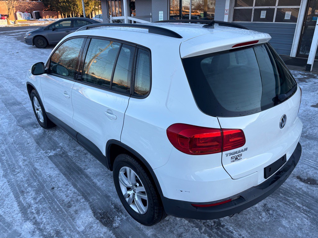 2017 Volkswagen Tiguan Image 6