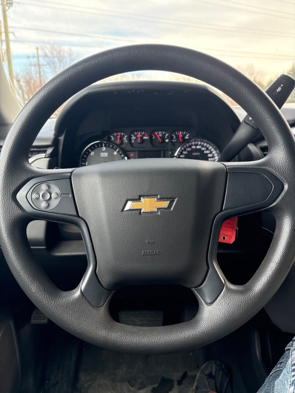 2017 Chevrolet Tahoe Image 12