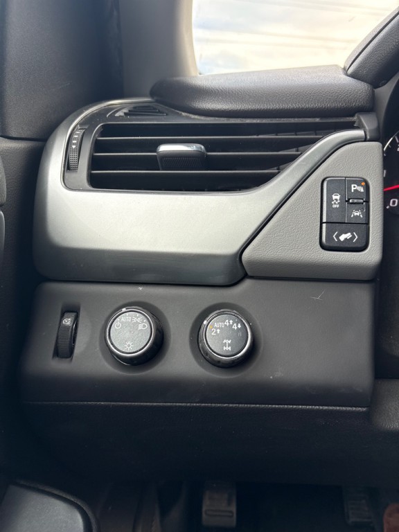 2017 Chevrolet Tahoe Image 15