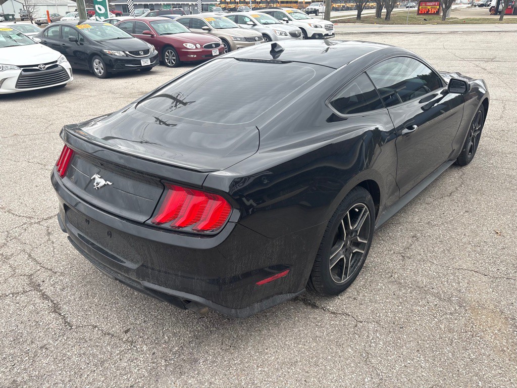 2020 Ford Mustang Image 8