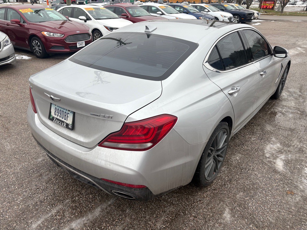 2019 Genesis G70 Image 7