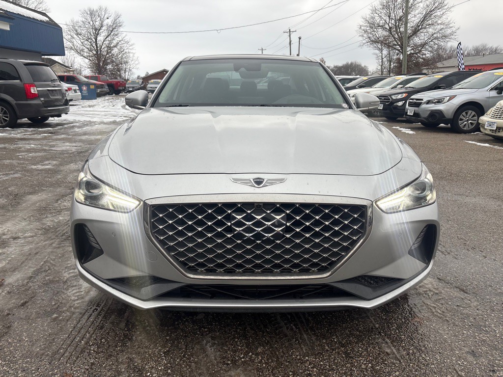 2019 Genesis G70 Image 8