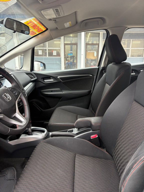 2018 Honda Fit Image 9