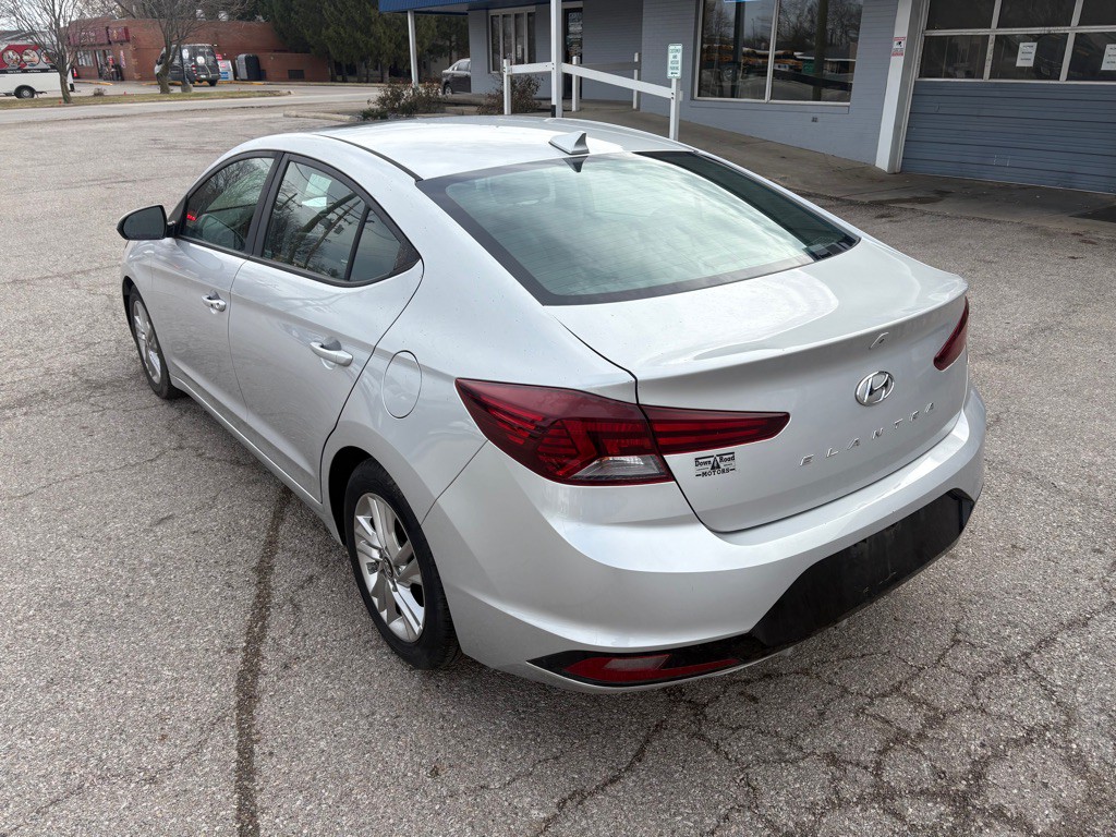 2019 Hyundai Elantra Image 6