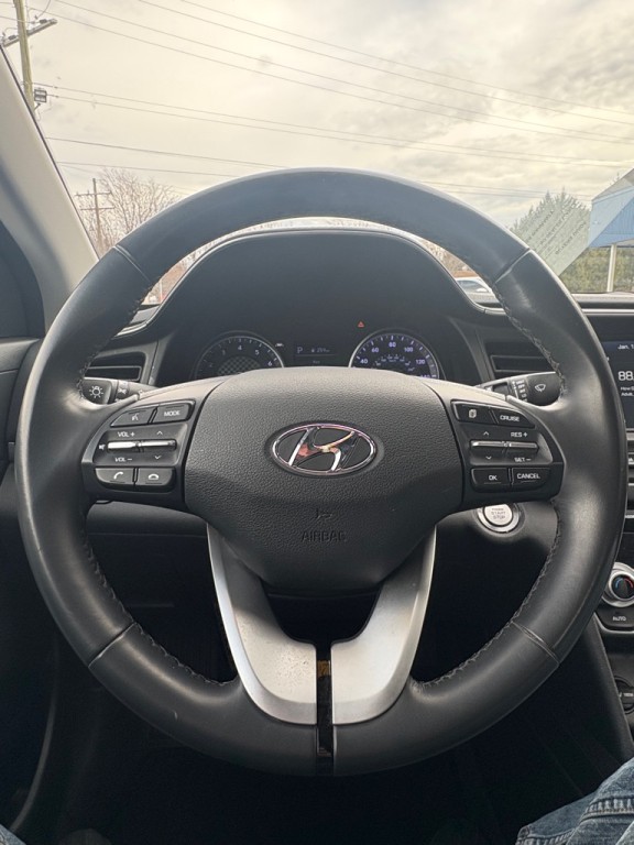 2019 Hyundai Elantra Image 14