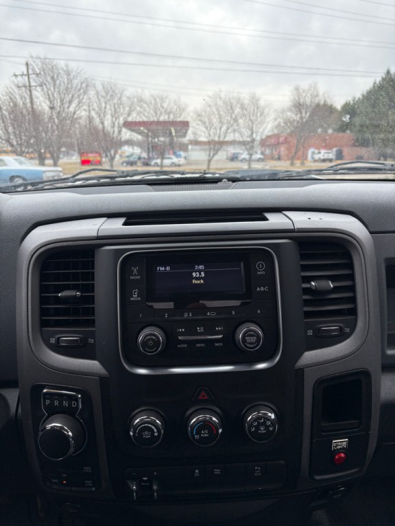 2015 RAM 1500 Image 15