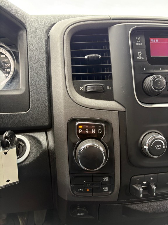 2015 RAM 1500 Image 16